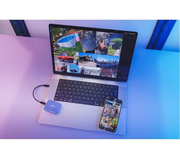 Crucial X10 4TB External SSD Blue - Image 8