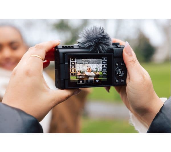 Canon PowerShot V1 Compact Camera Black - Image 10