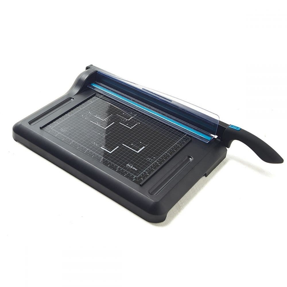 Avery GUA4 A4 Office Guillotine - Image 1