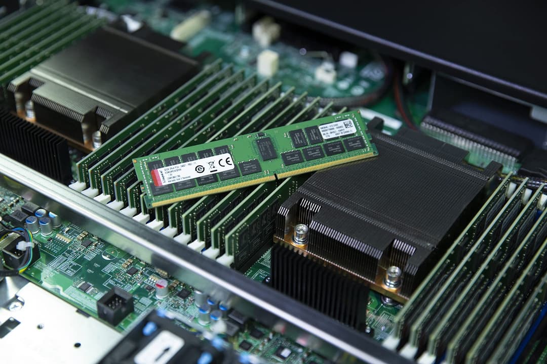 Kingston Technology Server Premier KSM32RD4/64MFR memory module 64 GB 1 x 64 GB DDR4 3200 MHz ECC Registered DIMM (RDIMM) - Image 3