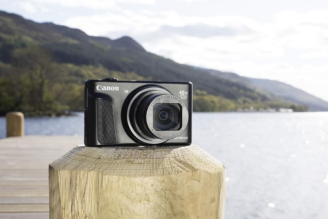 Canon PowerShot SX740 HS Vlogger Kit Black - Image 8