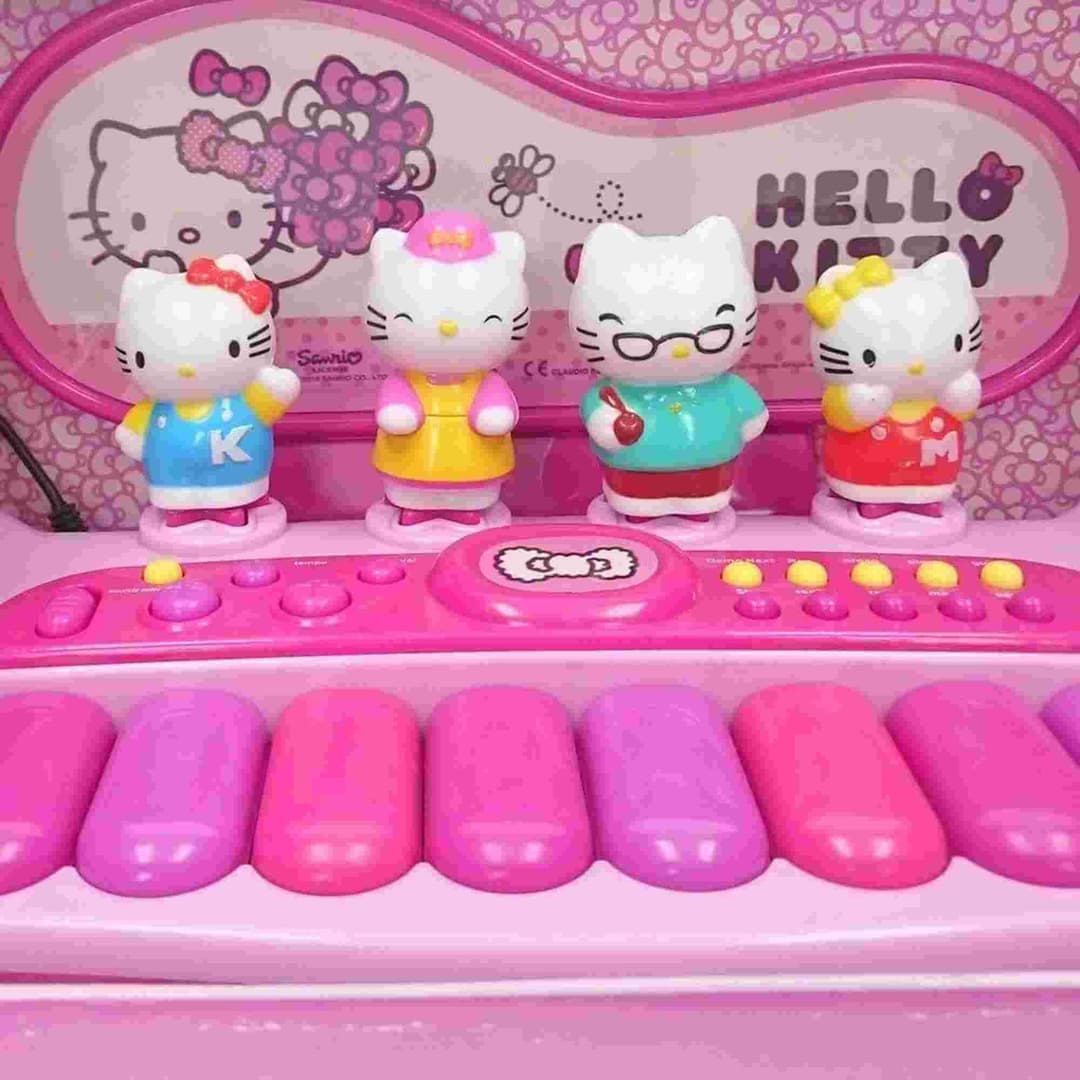 Hello Kitty Electric Piano with Figures - Image 4