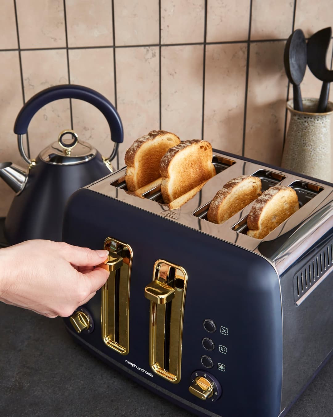 Morphy Richards Accents 4 Slice Toaster - Navy - Image 7