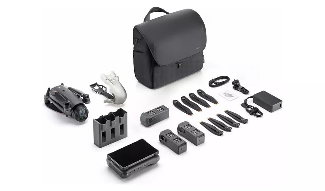 DJI Mavic 4 Pro Drone 512GB Creator Combo with DJI RC Pro 2 - Image 2