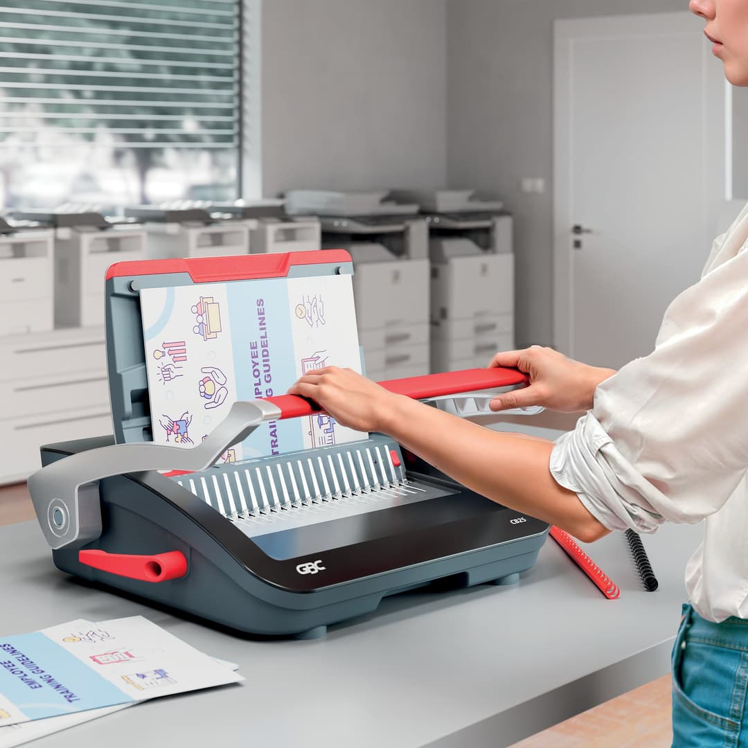 GBC CombBind® CB25 Manual Binding Machine - Image 2
