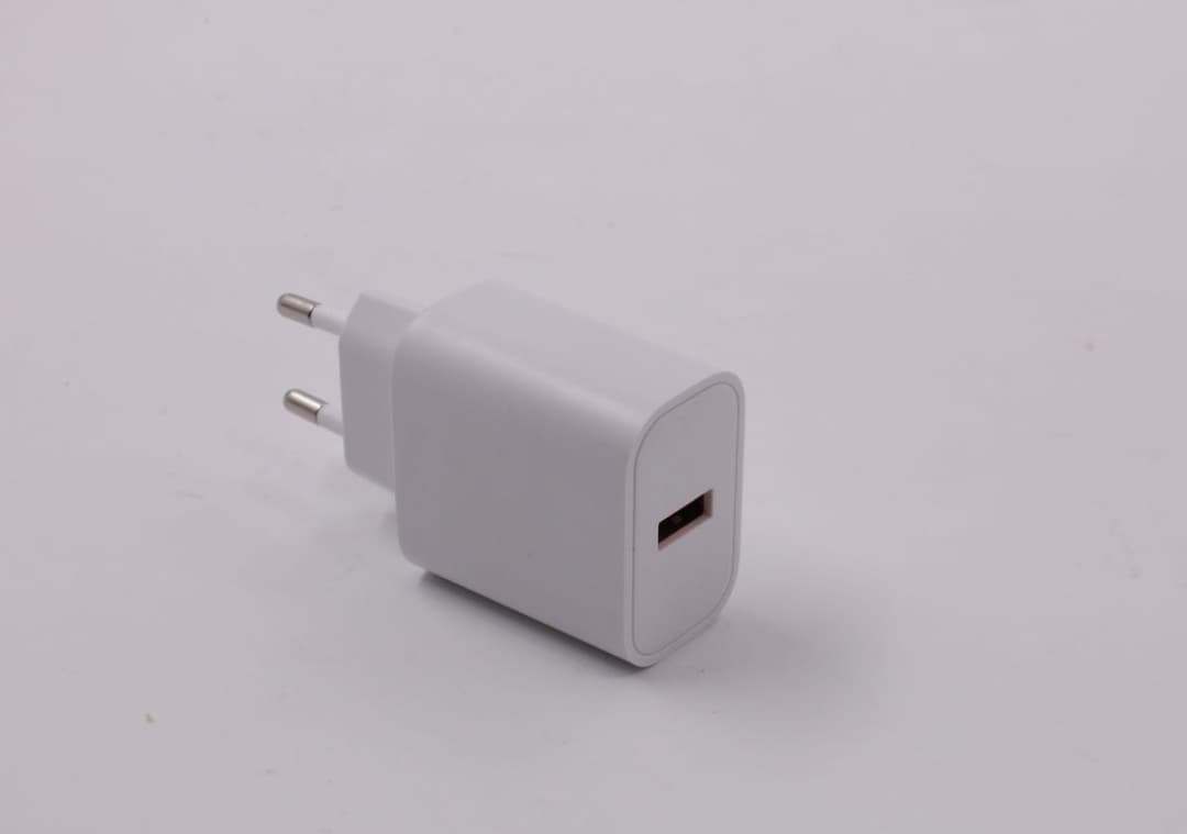 USB Power Adapter White - Image 1