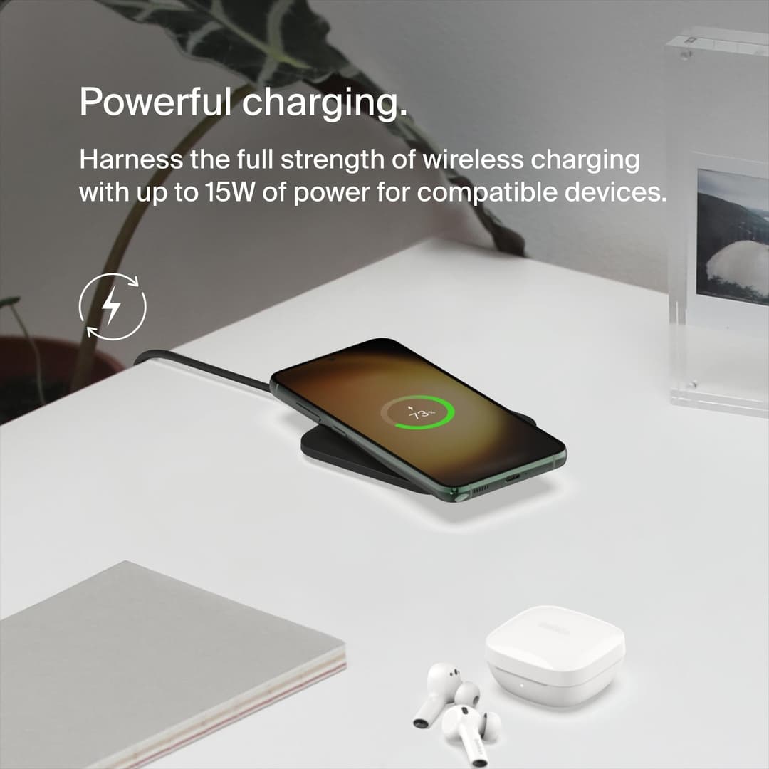 Belkin BoostCharge Pro Universal Easy Align Wireless Charging Pad 15W WIA007myBK - Black - Image 2