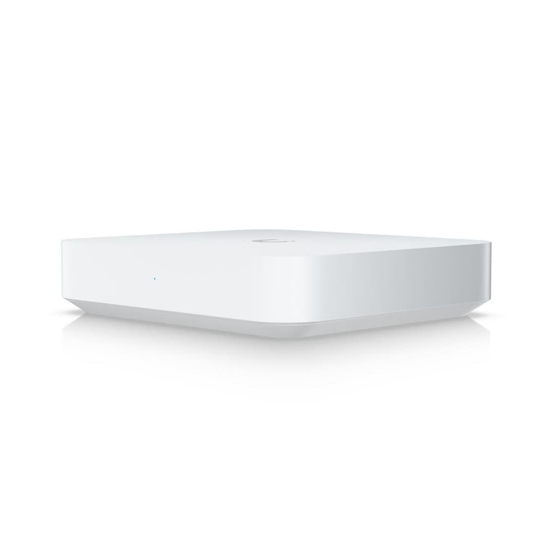 Compact, multi-WAN UniFi - Image 1