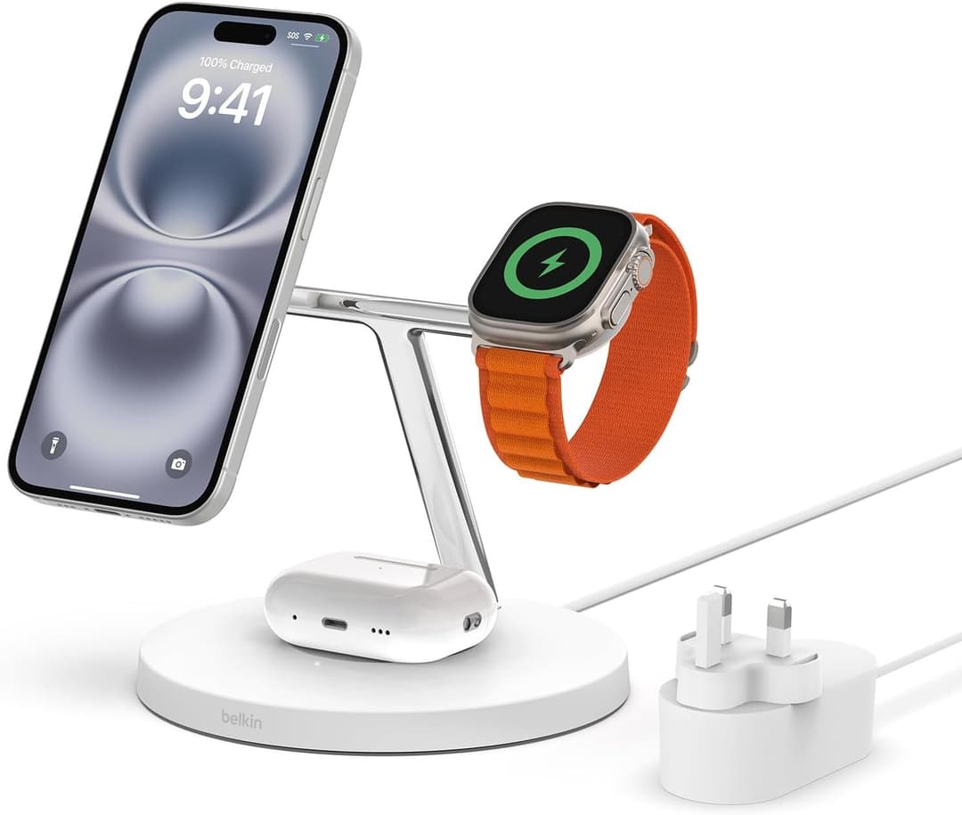 Belkin BoostCharge Pro 3-in-1 Wireless Charging Stand with MagSafe 15W White - Image 1