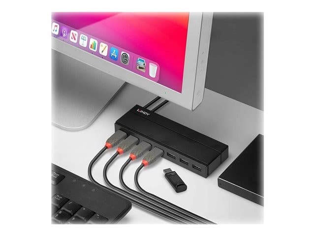Lindy USB 3.1 Hub 7 Port with Charging Function - 43228 - Image 4