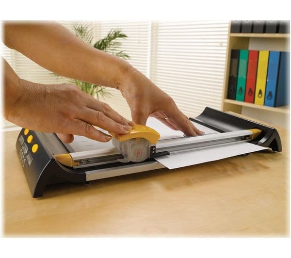 FELLOWES Neutron Plus A4 Paper Trimmer - Image 7