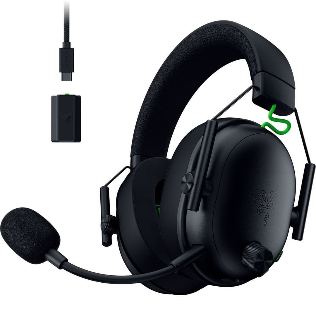 Razer BlackShark V3 Wireless Gaming Headset - Black - Image 1