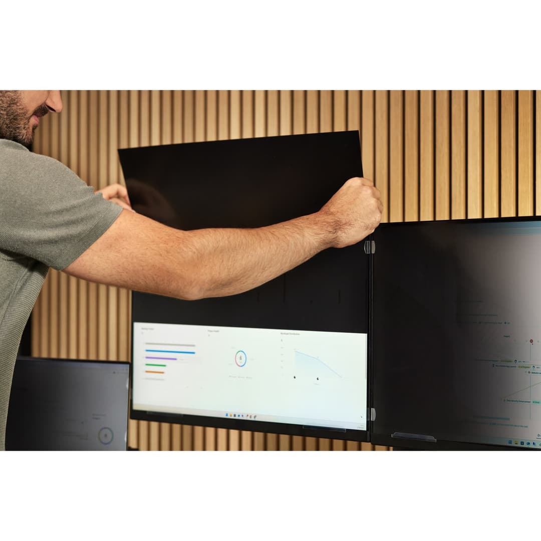Kensington 2-way Removable Privacy Screen Filter for 34 inch Curved 21:9 Displays - Image 3