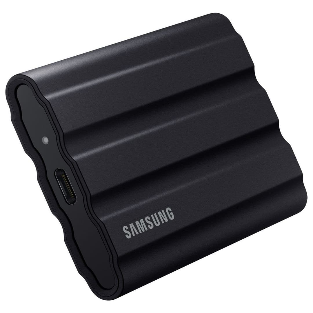 Samsung T7 Shield USB 3.2 2TB Portable SSD - Black - Image 7