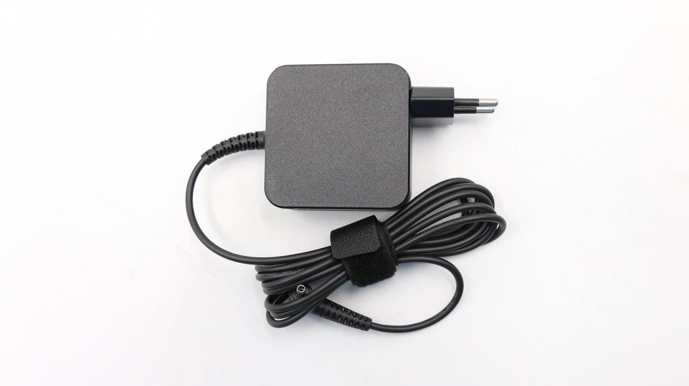 Adapter PA 1450-55LU 20V2.2