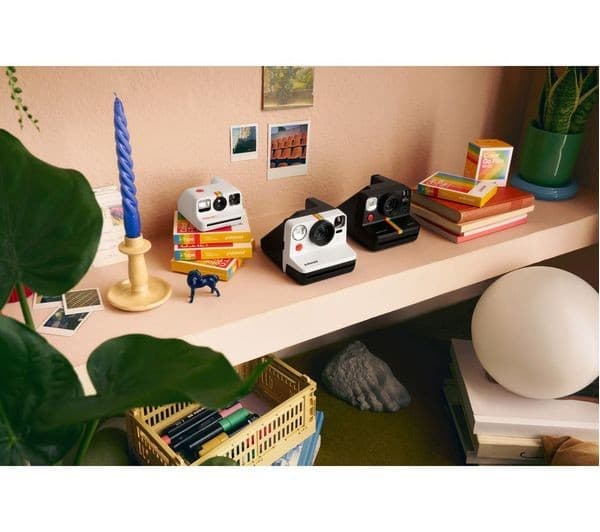POLAROID Now Generation 2 Instant Camera Everything Box - Black & White - Image 10