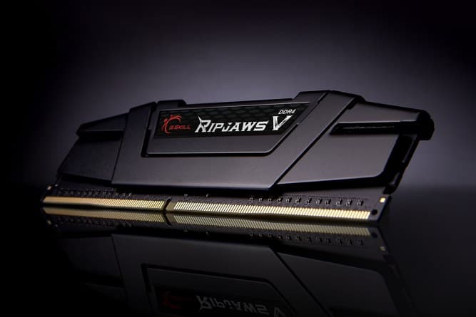G.Skill Ripjaws V 16 GB (2 x 8 GB) DDR4 3200MHz CL16 Memory Kit - Image 2