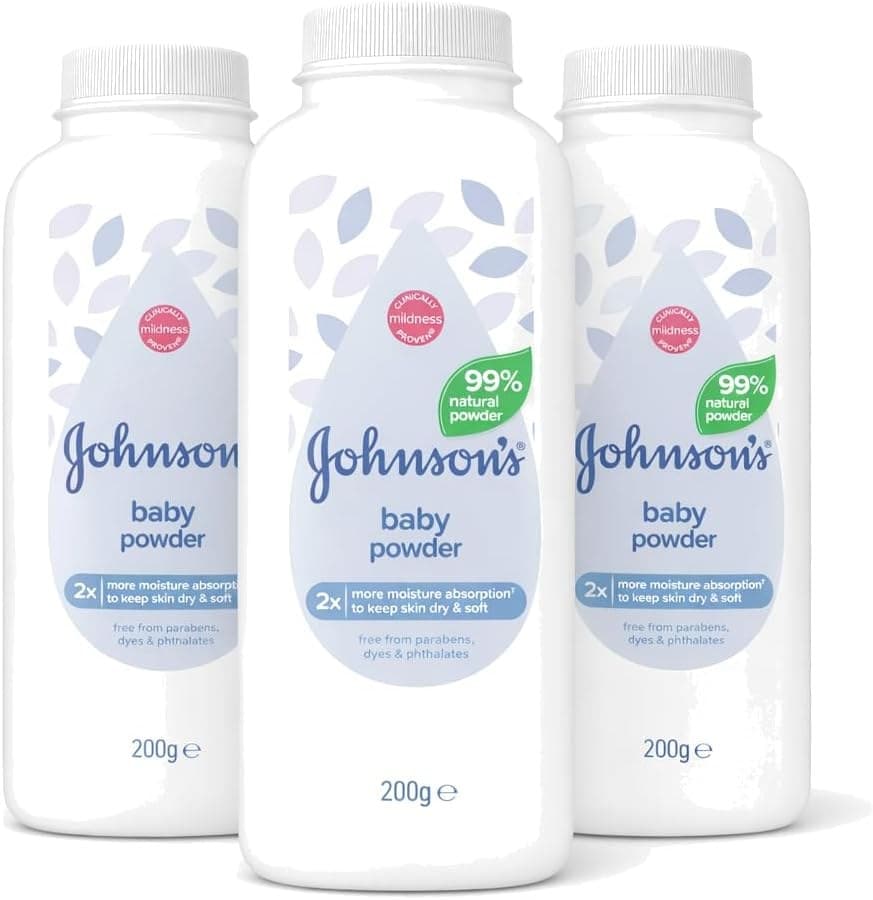 Johnson's Baby Powder Natural Cornstarch, 200g (Pack of 3), 600g Total Multipack – Talc-Free, 99% Natural Powder, Clinically Proven Mildness for Delicate Skin