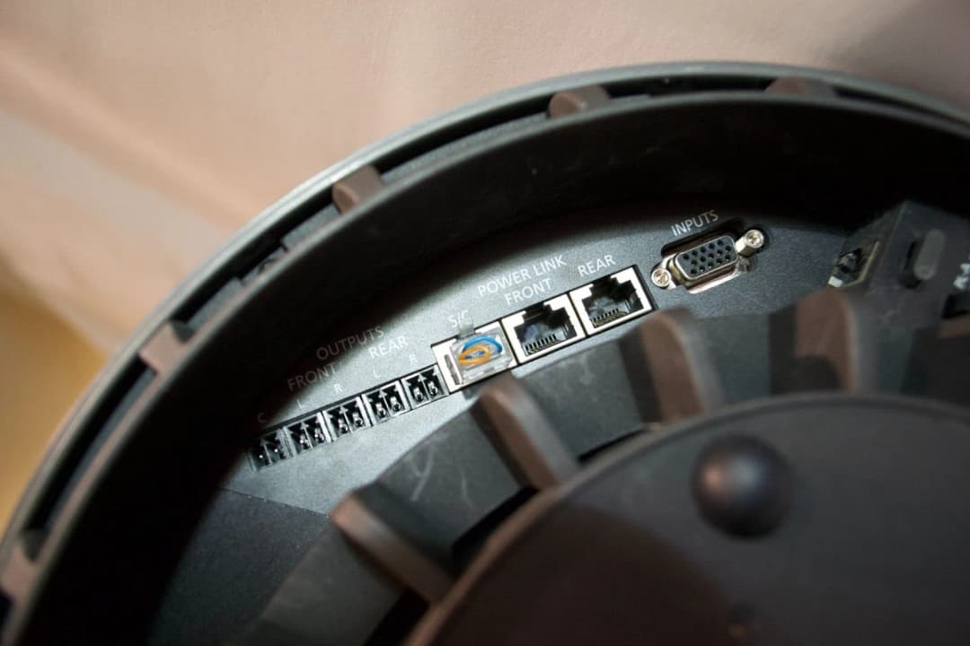 Bang & Olufsen BeoPlay S8 Speaker Black - Image 8